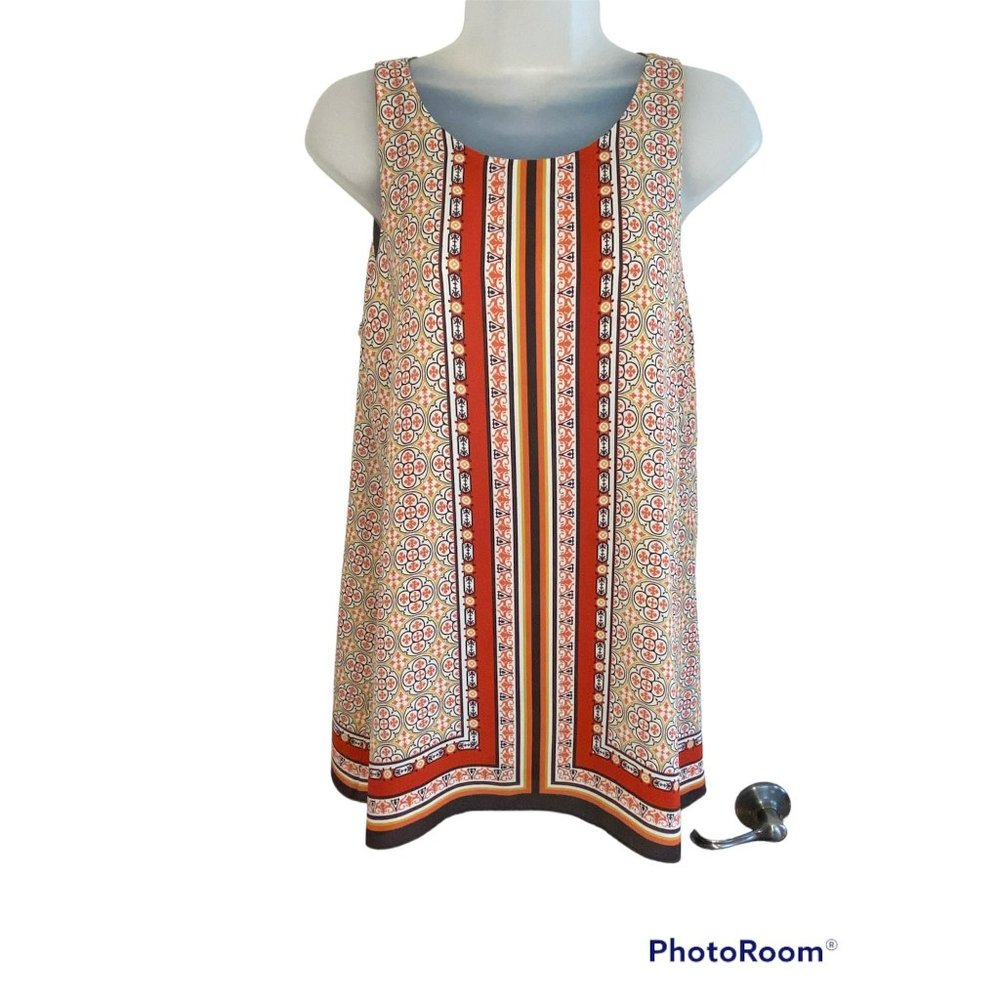 New Max Edition Ladies Flowing Tank Size Medium